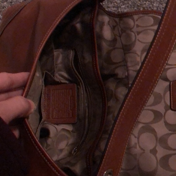 Coach - Picture 12 of 14